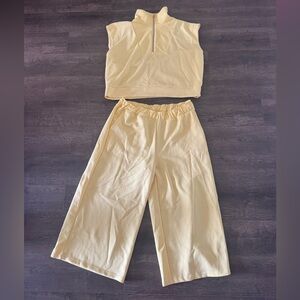 Women's Cream Sleeveless Set (ONLY WORN ONCE)